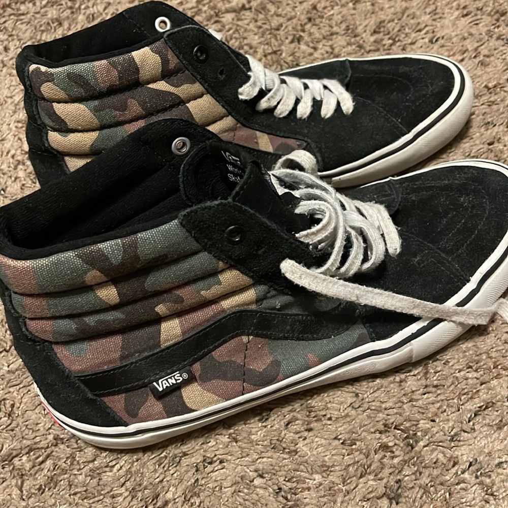 Camo vans shoes